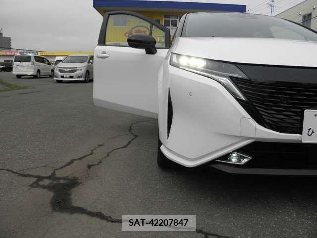Nissan AURA 2023-09 261518-13