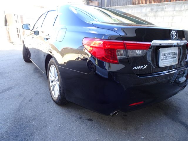 Toyota MARK X 2012-12 18310-7