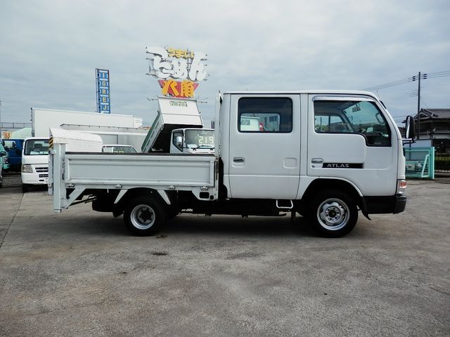Nissan ATLAS 2003-09 8579-5