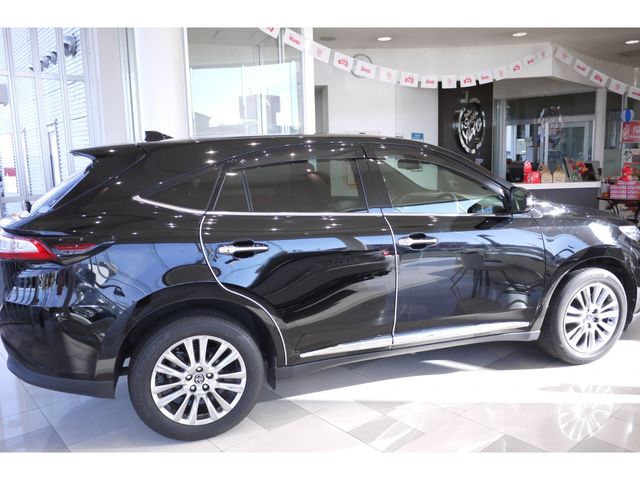 Toyota HARRIER 2018-02 3240-2