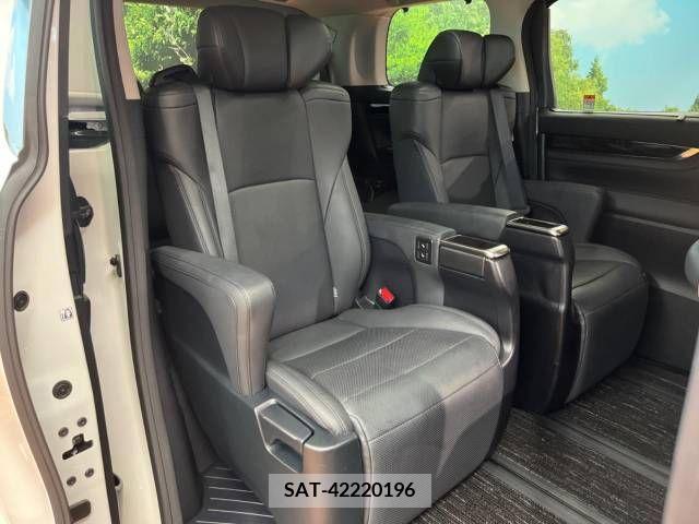 Toyota ALPHARD 2022-10 395512-12