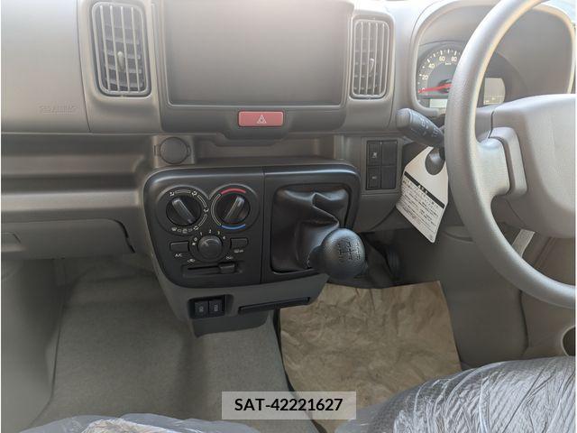 Suzuki EVERY 2024-01 211154-16