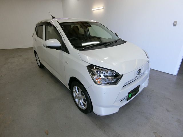 Daihatsu MIRA ES 2017-05 10549-11