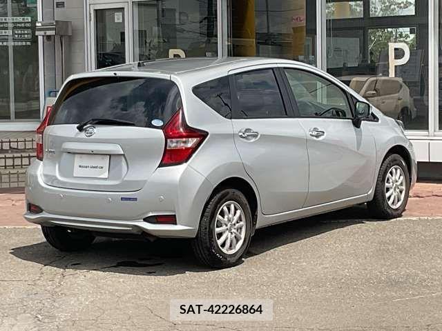 Nissan NOTE 2017-07 365293-1