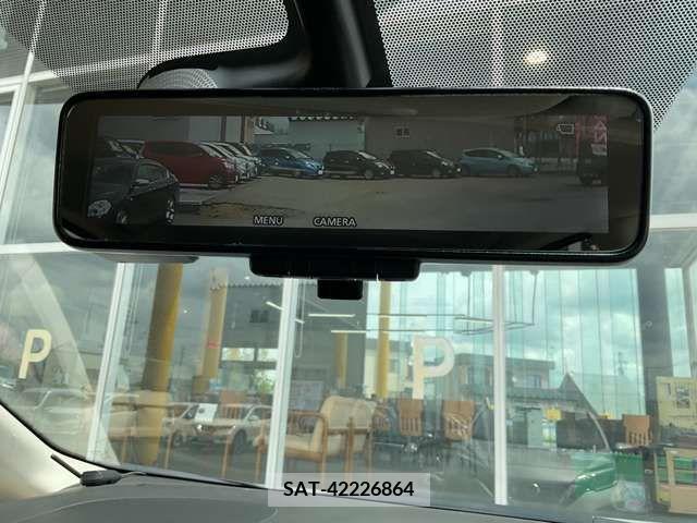 Nissan NOTE 2017-07 365293-6
