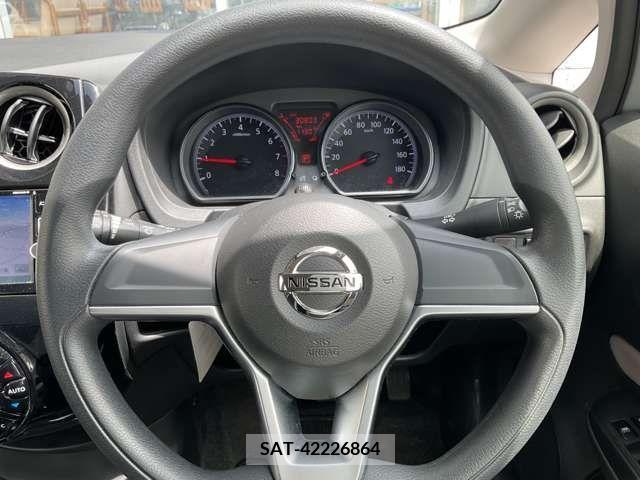 Nissan NOTE 2017-07 365293-5