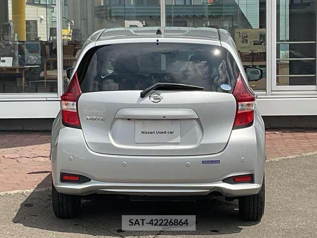 Nissan NOTE 2017-07 365293-18