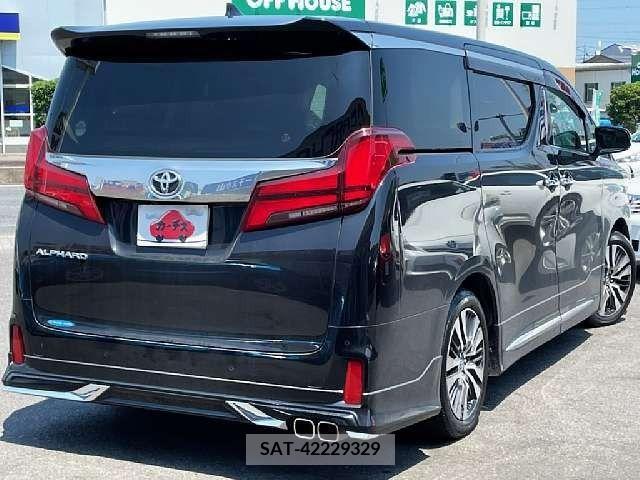 Toyota ALPHARD 2022-01 355596-2