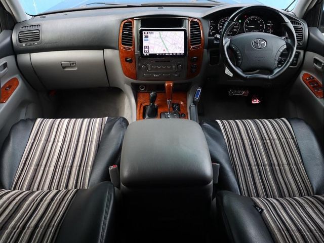 Toyota LAND CRUISER 2005-06 12082-7