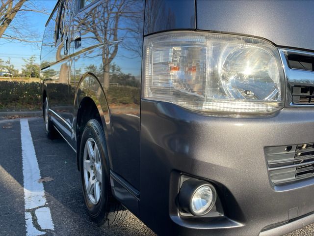 Toyota HIACE VAN 2012-05 186339-18