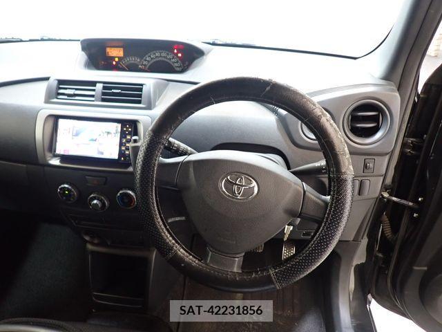 Toyota BB 2011-11 261635-9