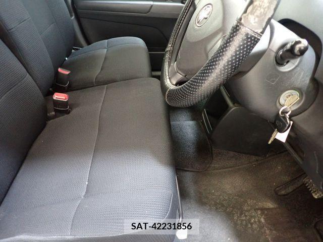 Toyota BB 2011-11 261635-17