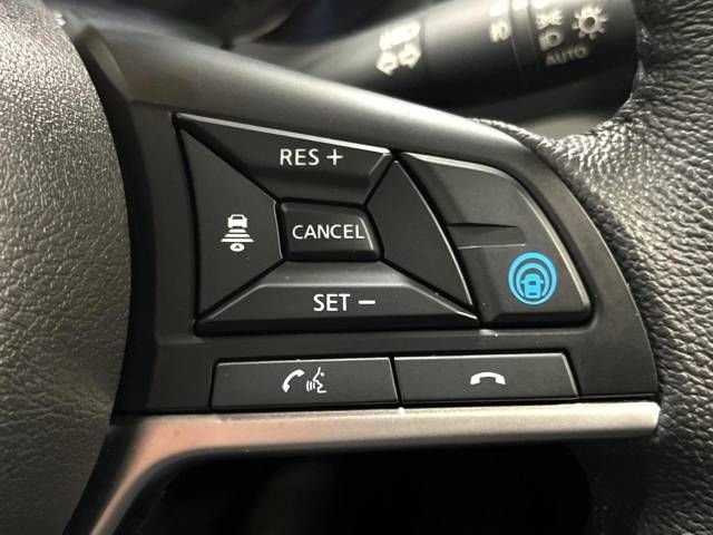 Nissan KICKS 2021-09 11404-5