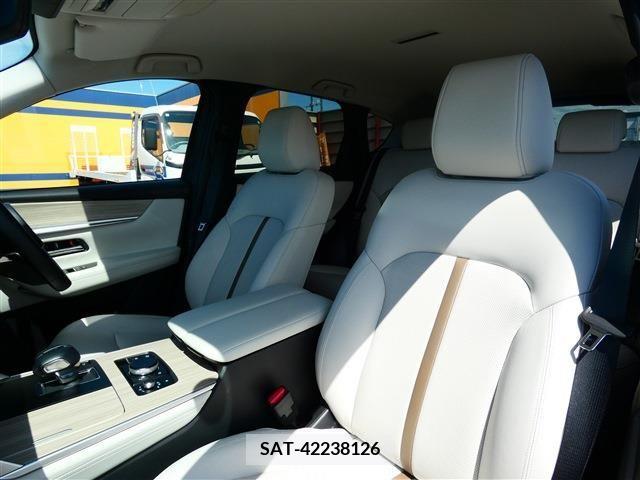 Mazda CX-60 2022-09 351638-23