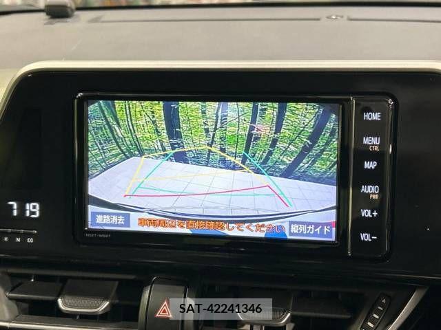 Toyota C-HR 2019-03 211173-5