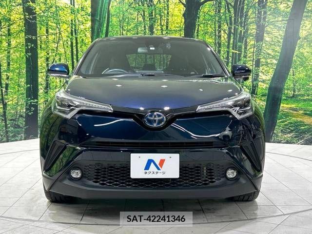Toyota C-HR 2019-03 211173-13
