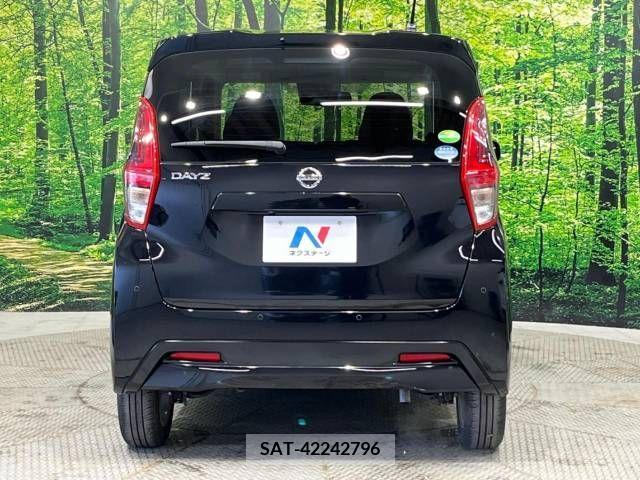 Nissan DAYZ 2021-02 211205-15
