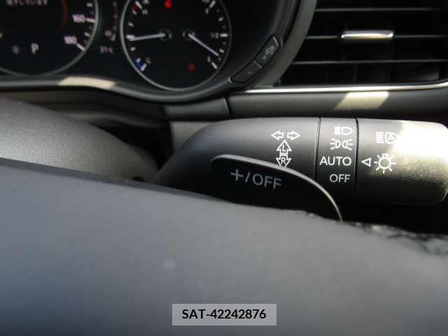 Mazda MAZDA3 2021-05 276435-14