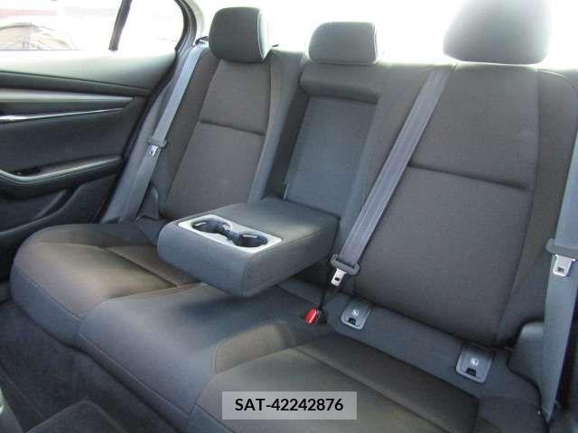 Mazda MAZDA3 2021-05 276435-17