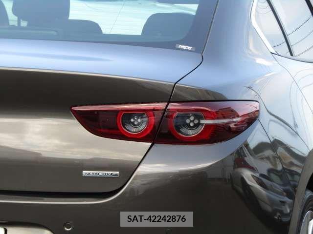 Mazda MAZDA3 2021-05 276435-5