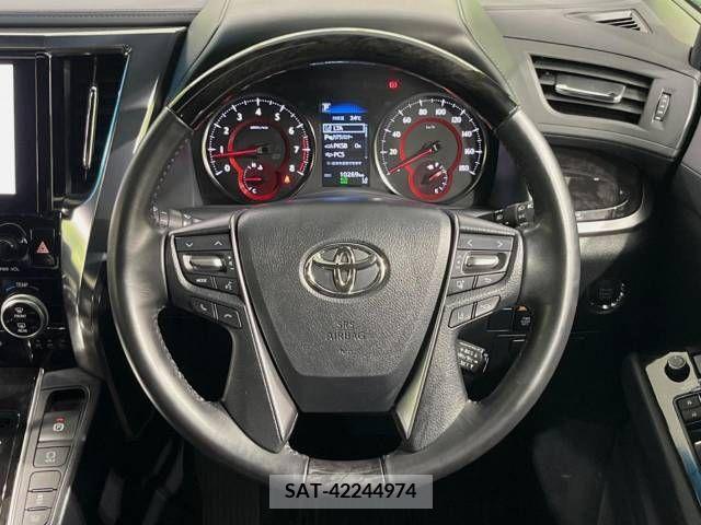 Toyota VELLFIRE 2021-06 345744-12