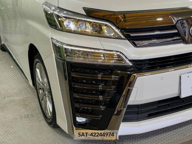 Toyota VELLFIRE 2021-06 345744-13