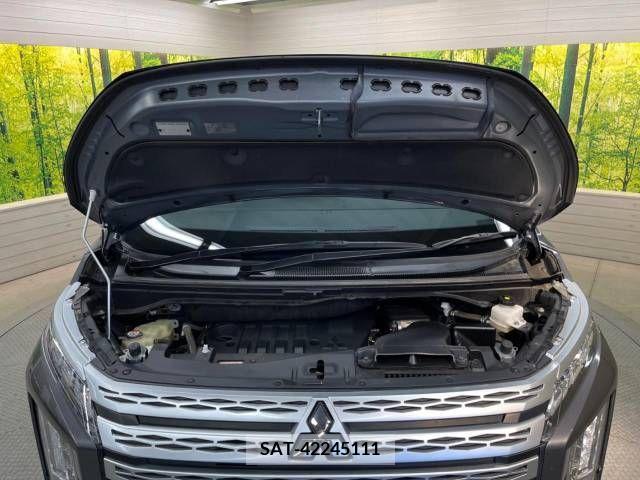 Mitsubishi DELICA D5 2021-08 383029-19