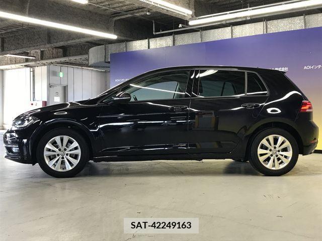 VolksWagen GOLF 2017-11 244533-11