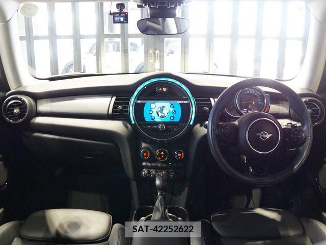 Bmw MINI 2019-06 363745-3