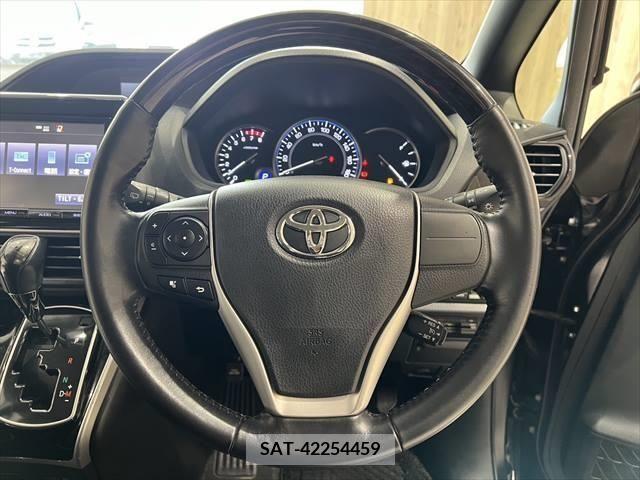 Toyota ESQUIRE 2015-06 347561-10