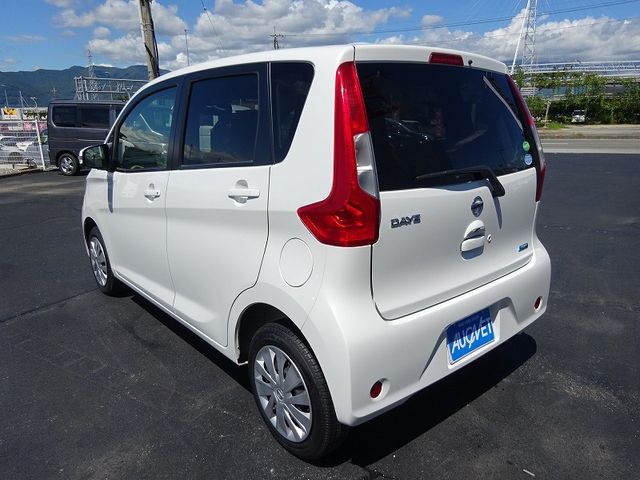 Nissan DAYZ 2016-07 11184-5
