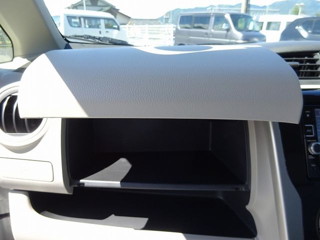 Nissan DAYZ 2016-07 11184-17