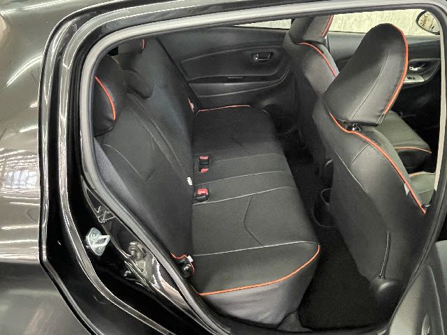 Toyota VITZ 2015-05 24883-3