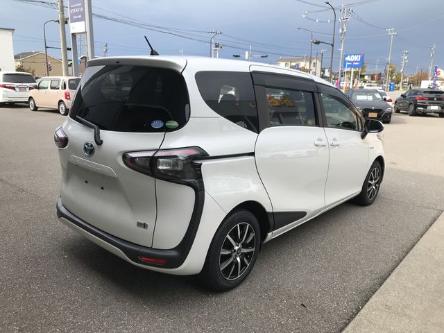 Toyota SIENTA 2016-05 17093-8