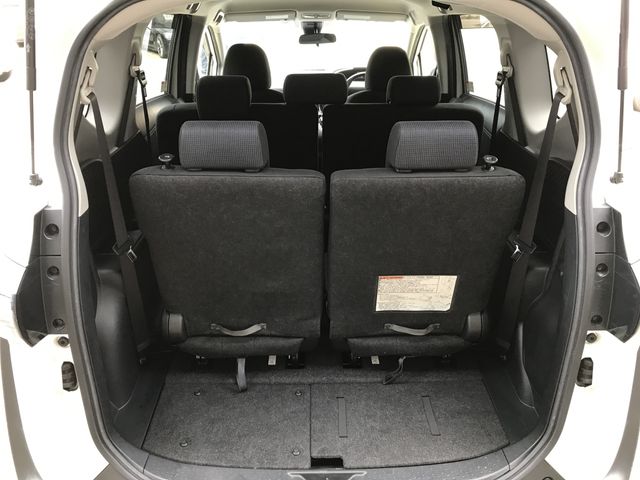 Toyota SIENTA 2016-05 17093-9