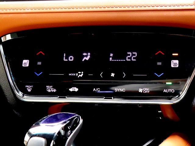 Honda VEZEL 2014-03 1422-22