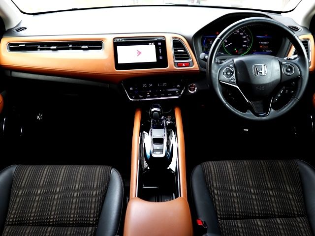 Honda VEZEL 2014-03 1422-1