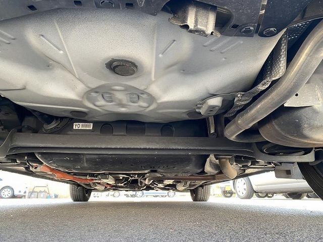 Toyota AQUA 2012-11 15262-25