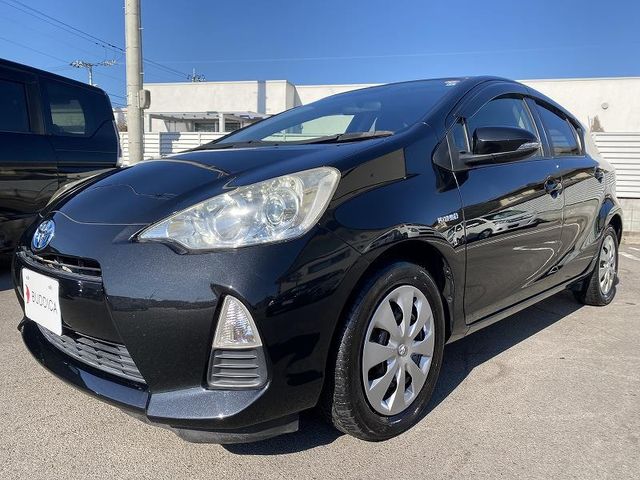 Toyota AQUA 2012-11 15262-3