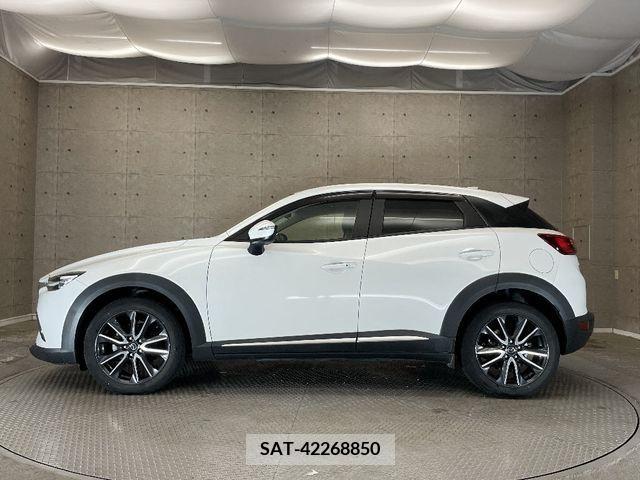 Mazda CX-3 2017-08 265438-7