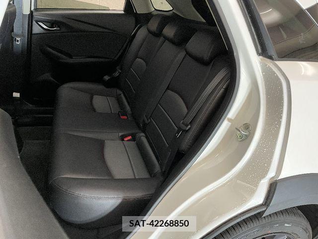 Mazda CX-3 2017-08 265438-13