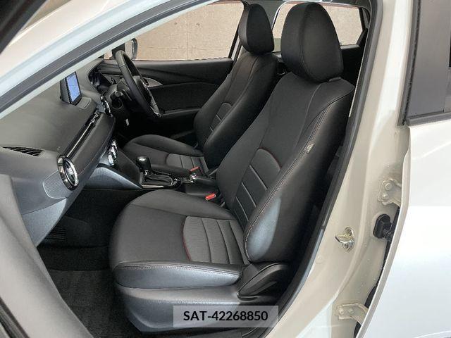 Mazda CX-3 2017-08 265438-12