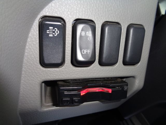 Mitsubishi CANTER 2017-02 8314-13