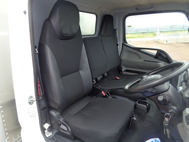 Mitsubishi CANTER 2017-02 8314-7
