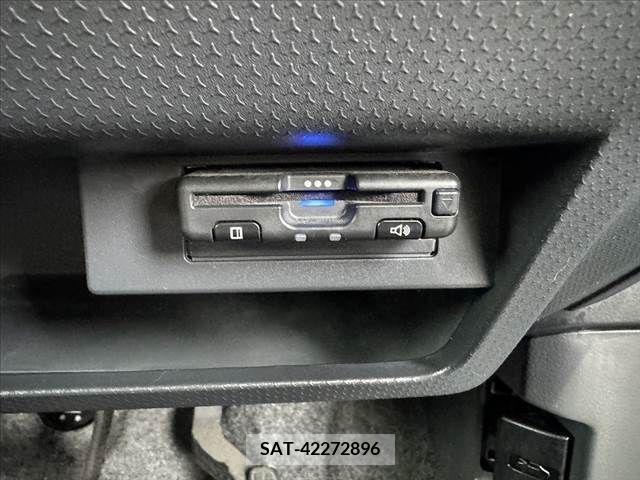 Suzuki HUSTLER 2018-11 329710-27