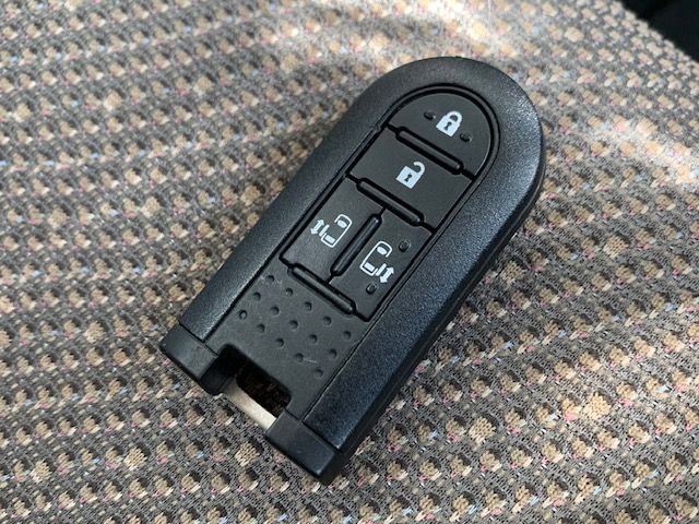 Daihatsu TANTO 2018-11 19396-10