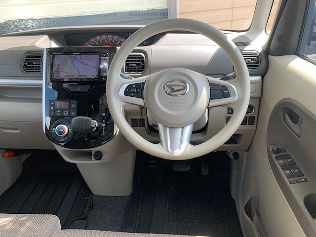 Daihatsu TANTO 2018-11 19396-1