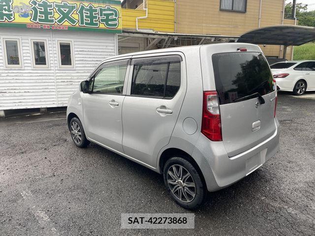 Suzuki WAGON R 2014-01 347640-8