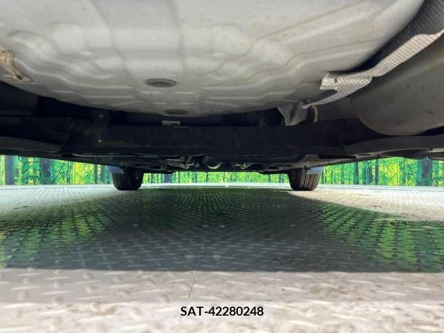 Nissan NOTE 2015-06 381223-19