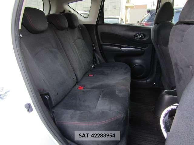 Nissan NOTE 2015-01 215968-18
